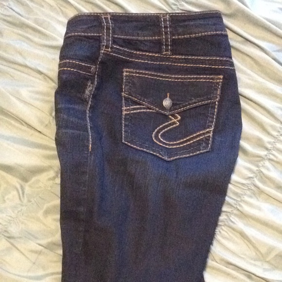 Silver Jeans - Picture 1 of 4